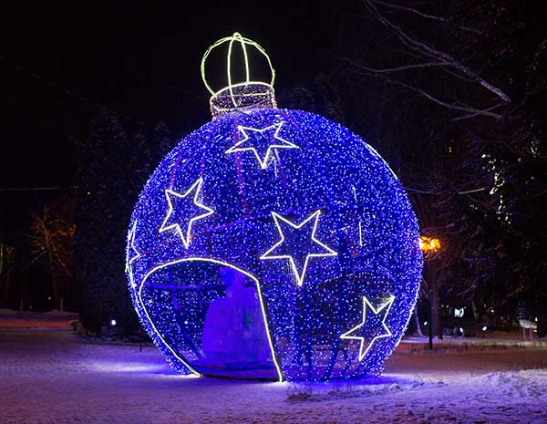 Новогодний декор в Самаре